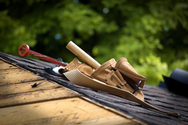 Roofers Near Chokoloskee, FL Available Now